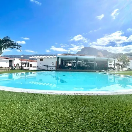 Modern Apartment, Wifi, Pool, Beach, Tenerife South Apartamento Costa Adeje (Tenerife)