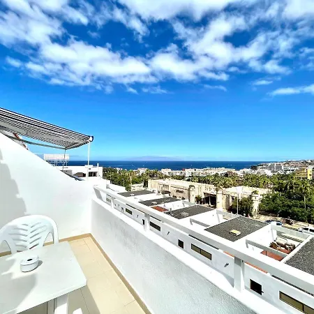 Modern Apartment, Wifi, Pool, Beach, Tenerife South Apartamento Costa Adeje (Tenerife)