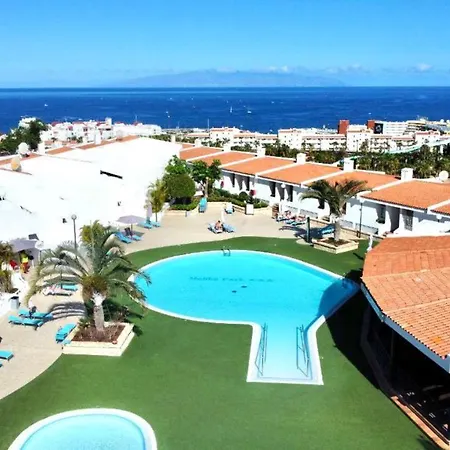 Modern Apartment, Wifi, Pool, Beach, Tenerife South Apartamento Costa Adeje (Tenerife)