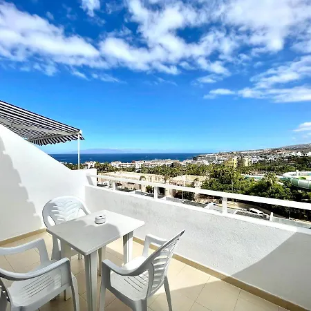 Modern Apartment, Wifi, Pool, Beach, Tenerife South