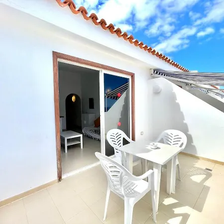 Modern Apartment, Wifi, Pool, Beach, Tenerife South Apartment Costa Adeje (Tenerife)