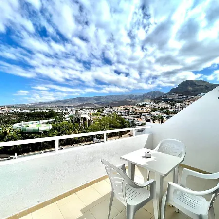 Modern Apartment, Wifi, Pool, Beach, Tenerife South
