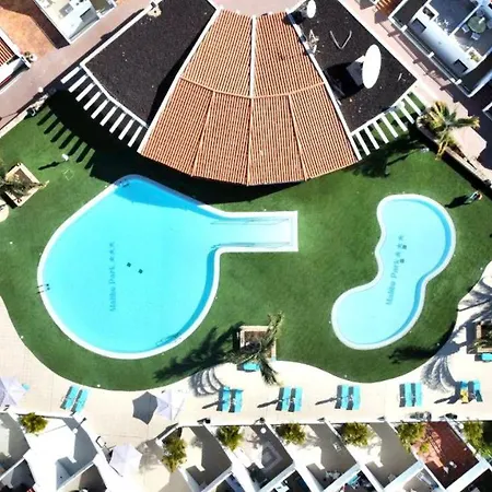 Apartment Modern Apartment, Wifi, Pool, Beach, Tenerife South
