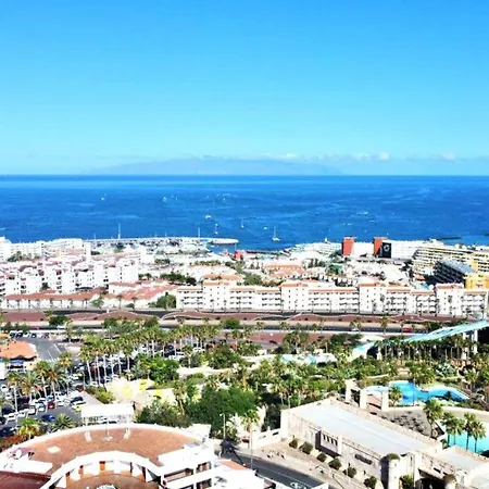Apartment Modern Apartment, Wifi, Pool, Beach, Tenerife South