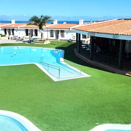 Modern Apartment, Wifi, Pool, Beach, Tenerife South Apartment Costa Adeje (Tenerife)