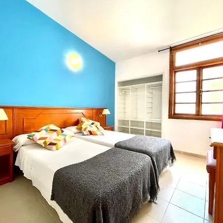 Modern Apartment, Wifi, Pool, Beach, Tenerife South Apartment Costa Adeje (Tenerife)